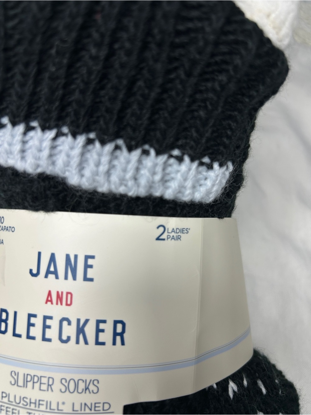 Jane and Bleecker’s Slipper socks - Picture 3 of 8